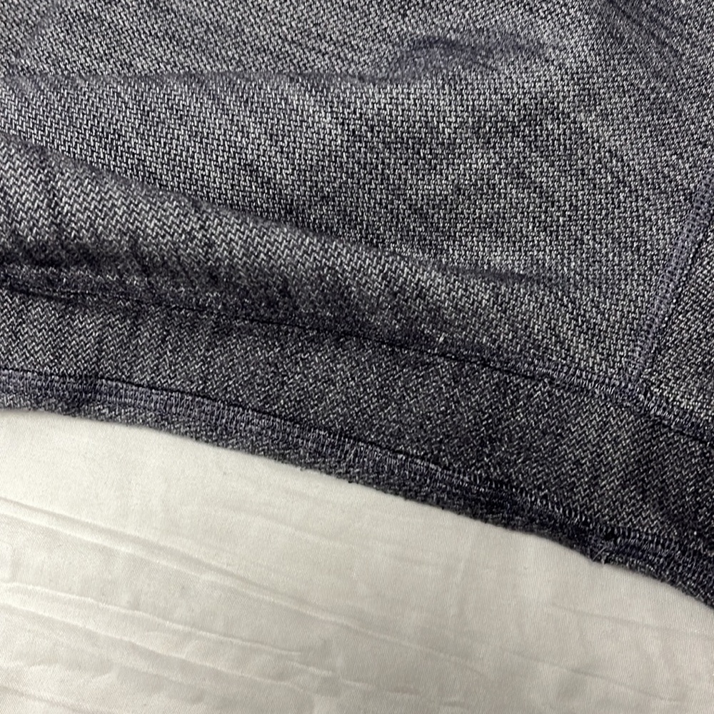 Lululemon Aligns 25” - Picture 4 of 4